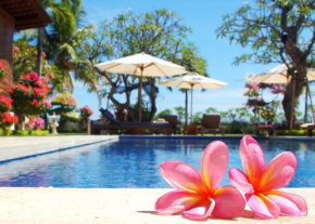 Гостиница Frangipani Beach Hotel  Buleleng